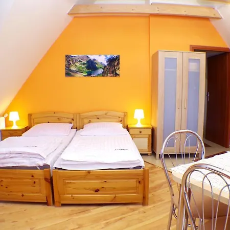 Rum i privatbostad U Zbyszka W Willi Michalowka